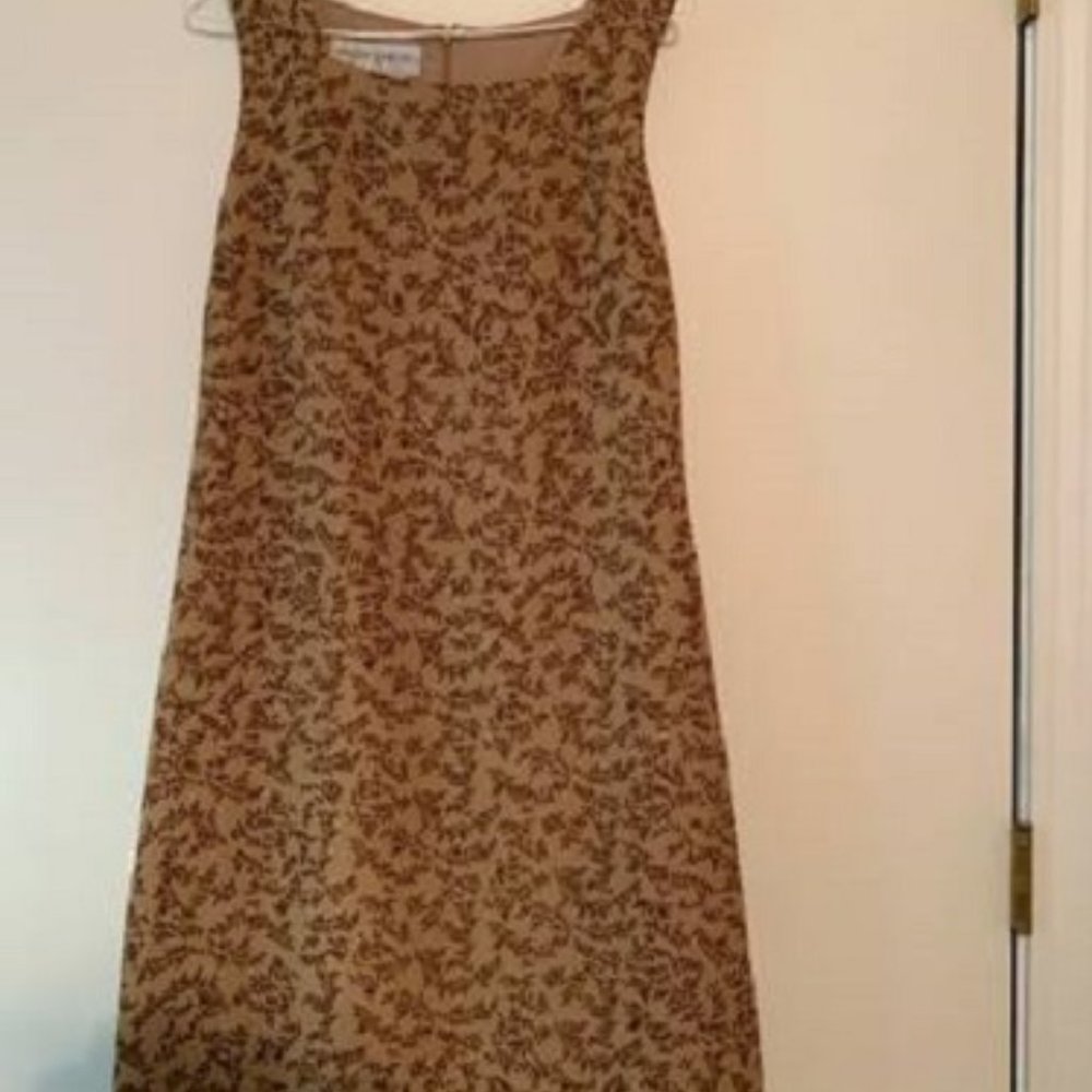 Women's Maggy London Size 6 Sleeveless Tan/Brown Lined Dress w/Matching Scarf
